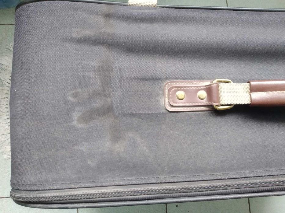 Чемоданы, из плотной ткани, 70/52/26см и чуть поменьше