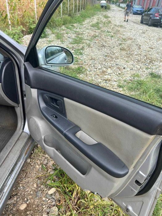 dezmembrez kia cerato 1,6   2005 benzina /gaz