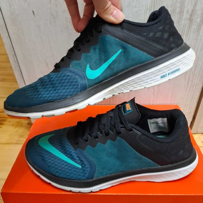 Маратонки найк/nike