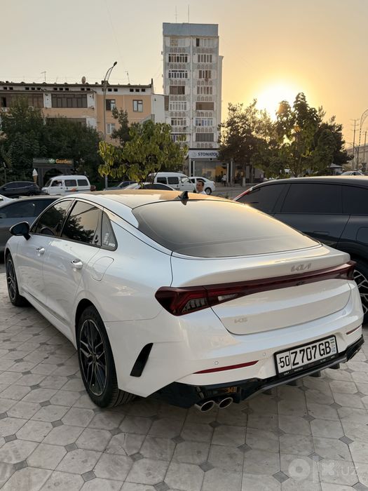 Kia k5 2025 yil tozza 17 ming yurgan kuzuf bron bogan