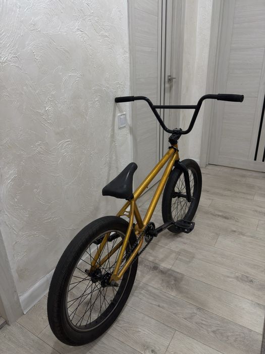 продам срочно Велосипед БМХ