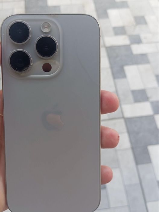 Iphone 15 pro ideal 128 81%