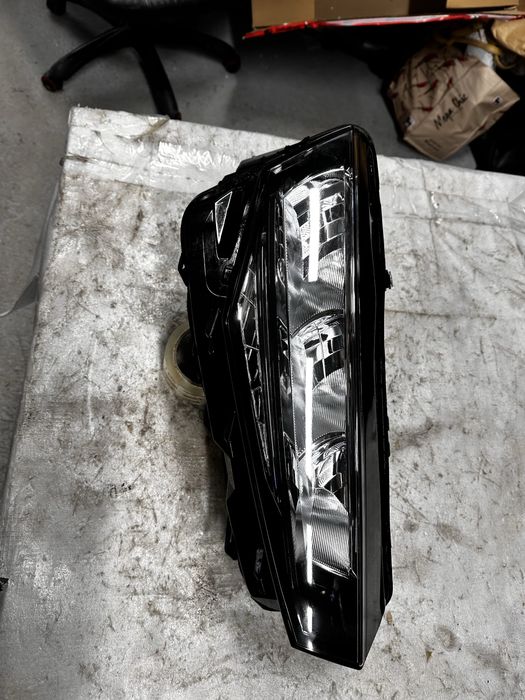 Far dreapta full led skoda scaka facelift.cod:655941016.