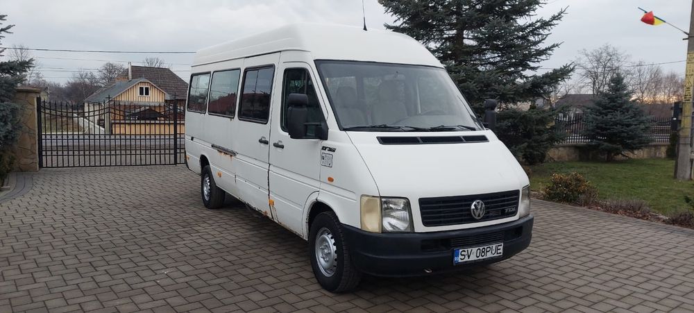 Vw LT 18 + 1 Locuri din 2006 motor 2.5 tdi înmatriculat în Romania