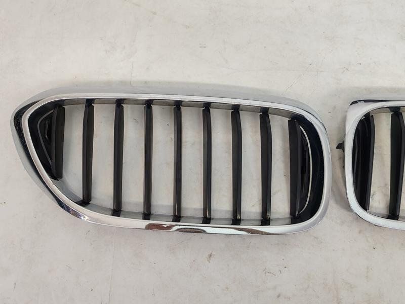 Grile radiator nari stg dr BMW Seria 5 G30 G31 dupa 2017