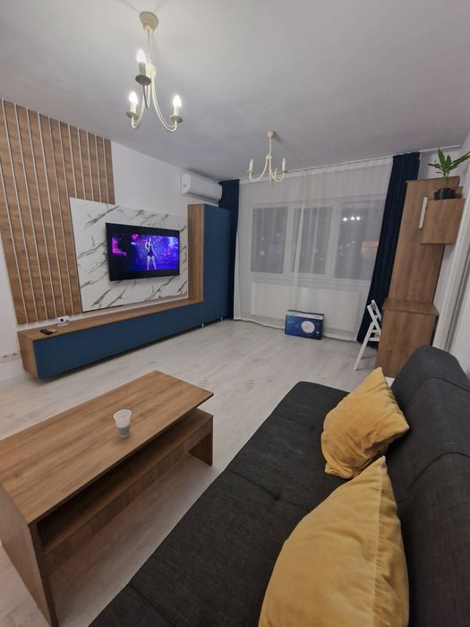 Apartament de închiriat.