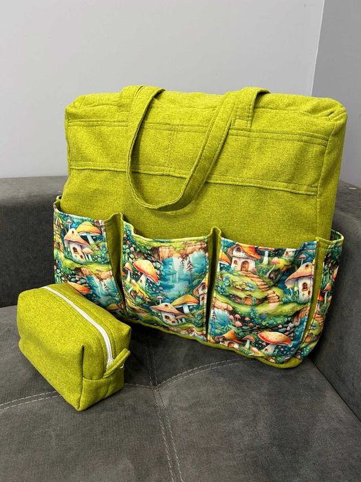 Страхотна, голяма чанта с несесер