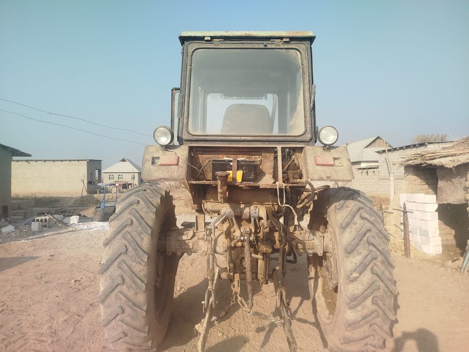 Traktor TTZ srocni sotiladi