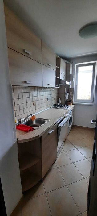 apartament 2 camere de inchiriat
