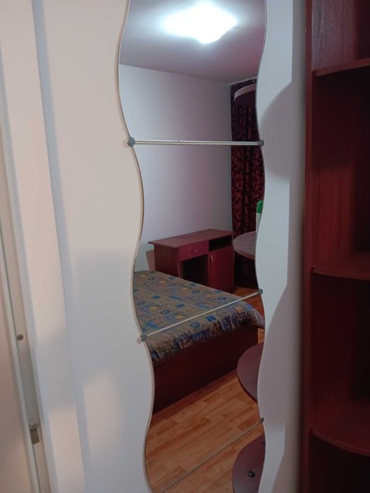 Apartament 2 camere închiriez