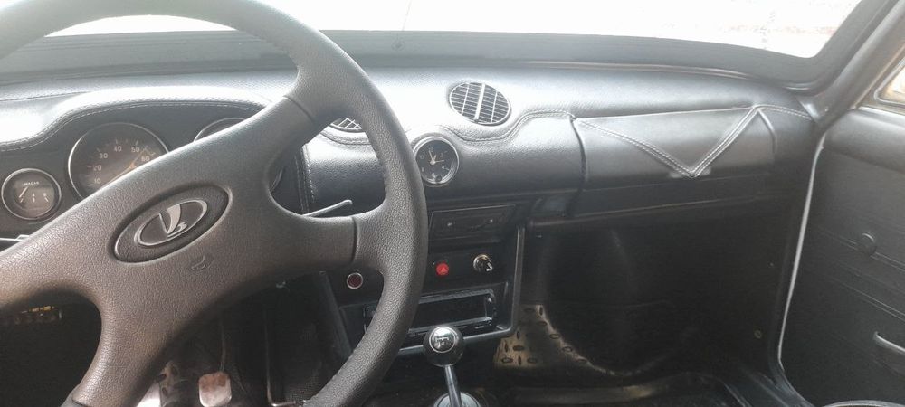 Jeguli  sotiladi 3000 kelishamiz