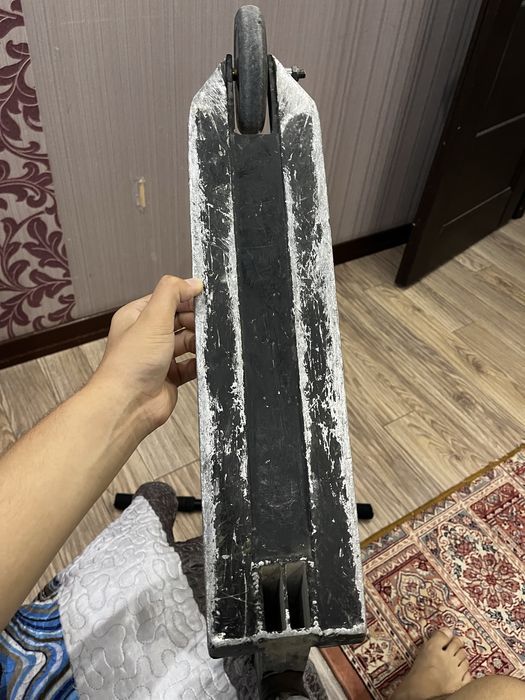 Самокат limit69 9 СРОЧНО САМ САМИК 60к стоит на касспи можете прсмотре