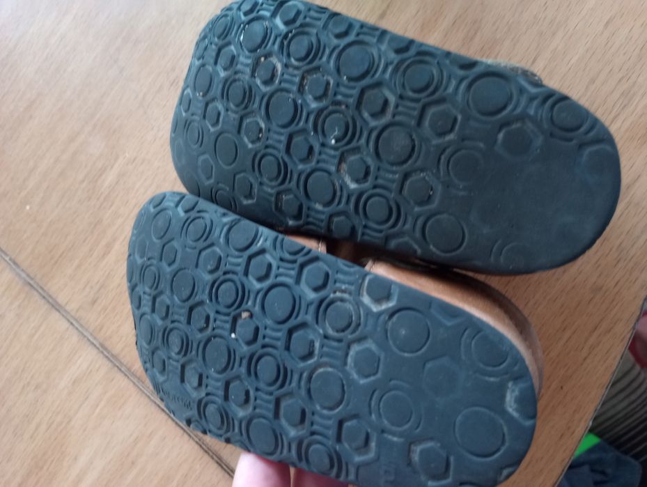 Сандали на Тики 25 номер кафеви, естествена кожа отвън и отвътре