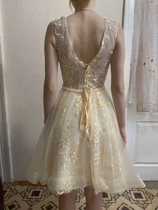 Продам выпускное платье