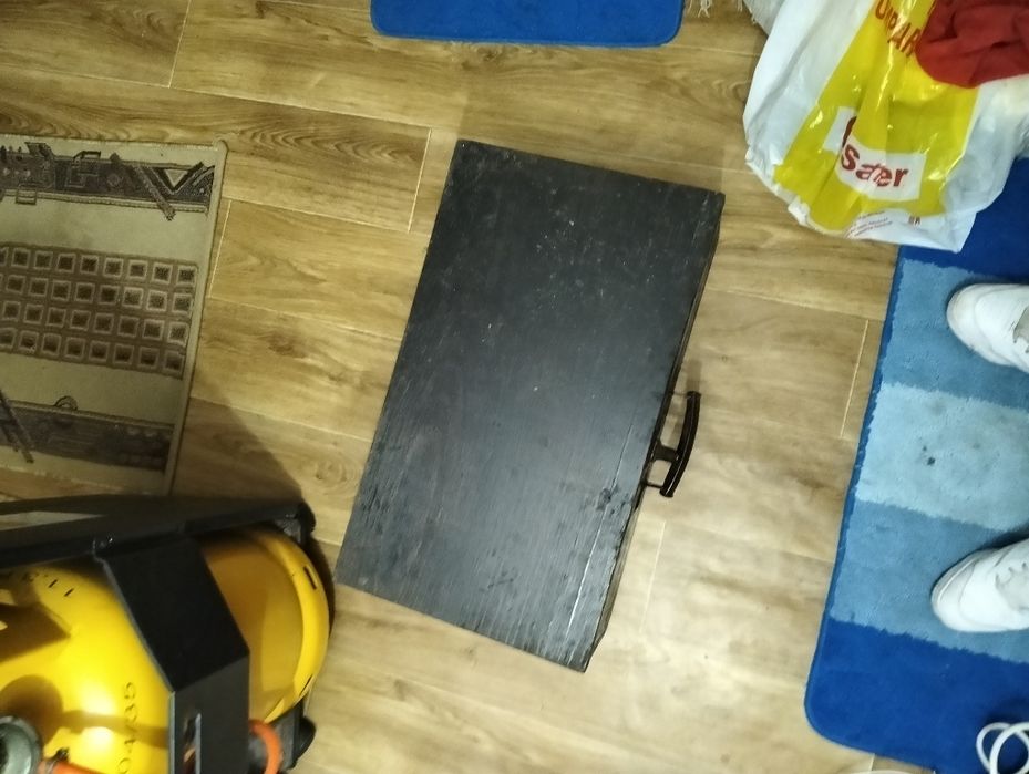 Valiză armată lemn