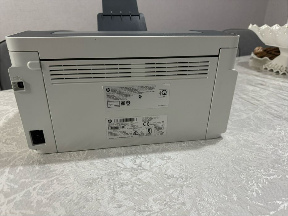 Продам принтер HP Laser 107w 4ZB78A
