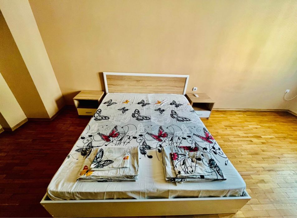 Тристаен апартамент под наем Манастирски Ливади