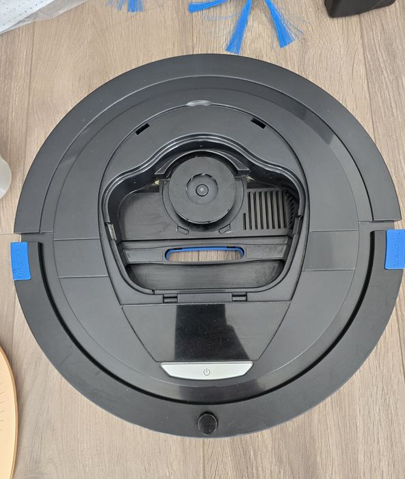 Прахосмукачка робот Philips SmartPro Compact FC8776