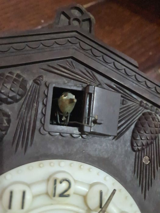 Ceas cuc defect fara greutati antichitati