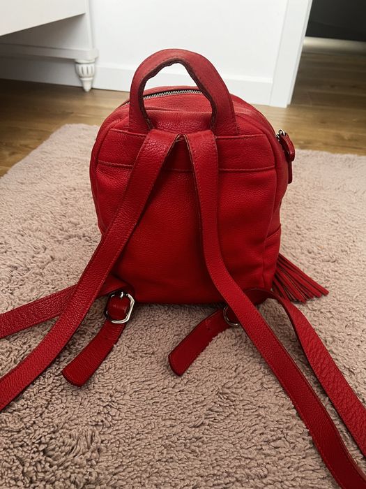 Ghiozdan din piele, Cristina Cupar