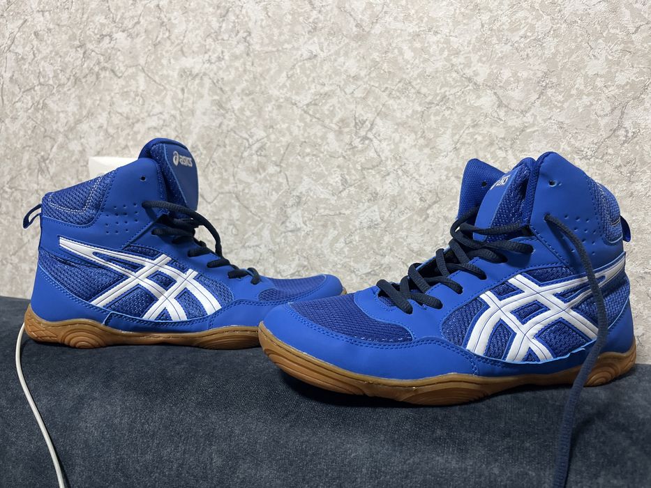 бартцовка новыйй не одеты