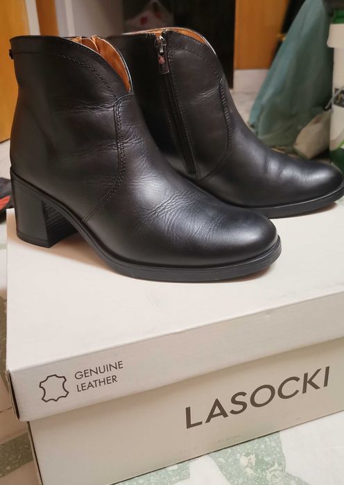 Дамски обувки Lasocki от естествена кожа, 38 номер