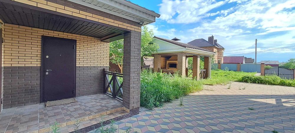 Продам шикарный  дом в ЖК Амангельды
