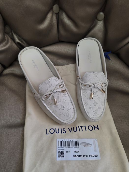 Чехли Louis Vuitton налични