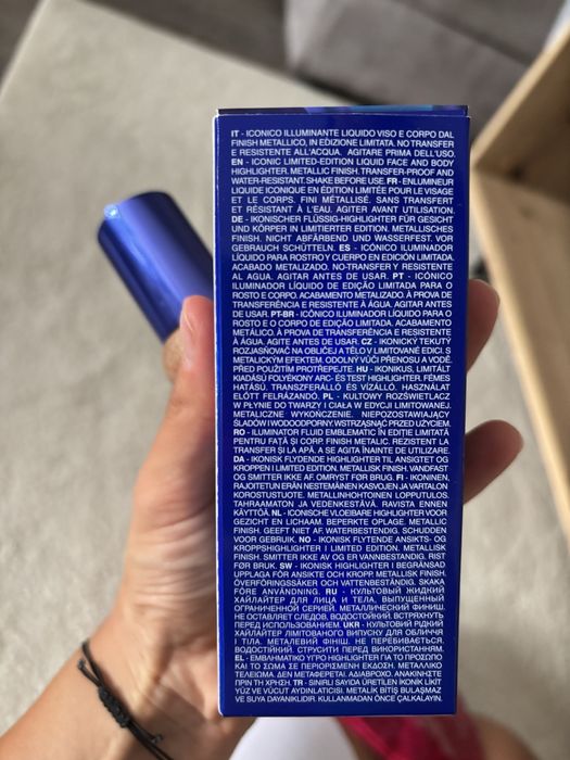 Kiko Milano хайлайтър за лице и тяло