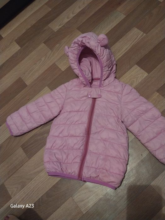 Курточка на девочку