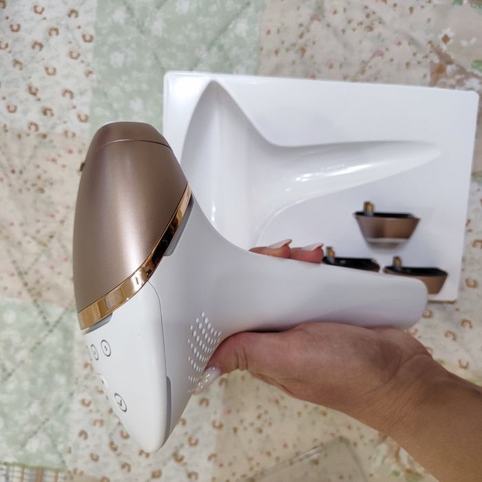 Фотоепилатор Philips Lunea Prestige