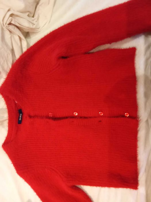 Две пухкави жилетки Okaidi за 5г. -9 евро/броя.