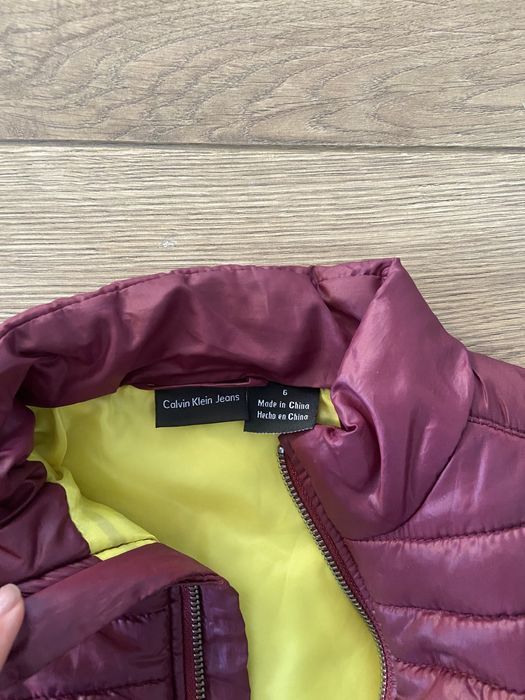 Vesta Calvin Klein 6 ani