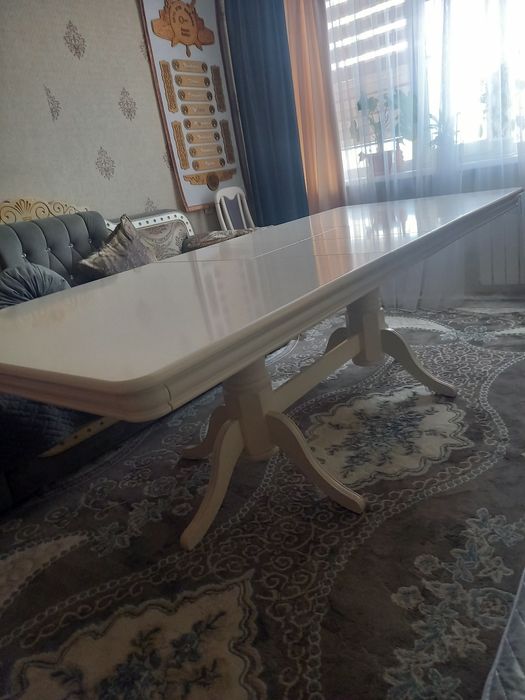 Продам раздвижной стол