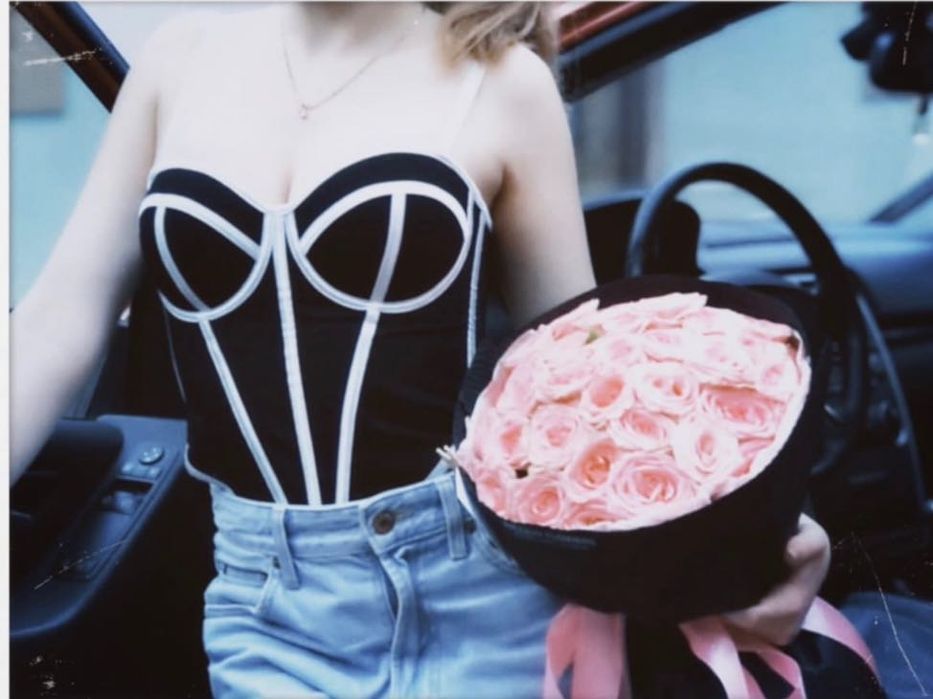 Corset. Negru. Calitate excelentă. Marimea S
