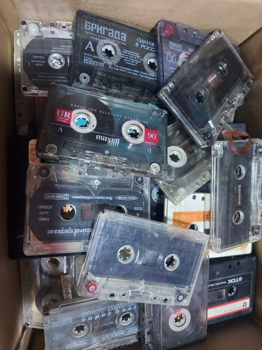 Аудиокассеты разные
