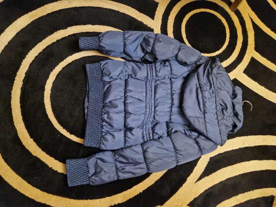 Дамско шушлерово яке