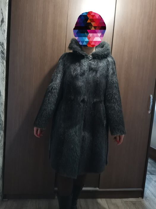 Продам шубу из нутрии