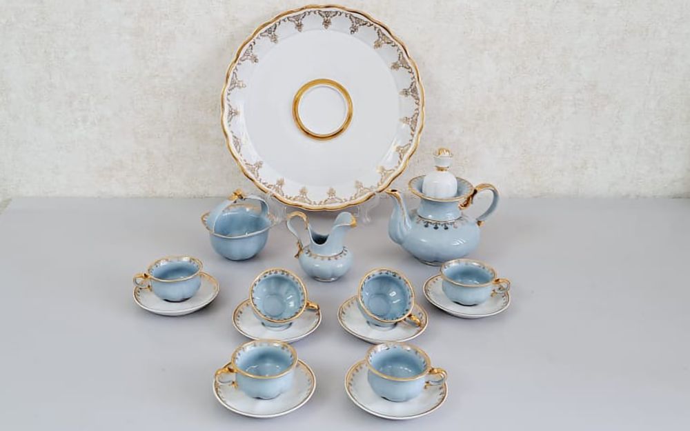 Фарфоровые чайные сервизы