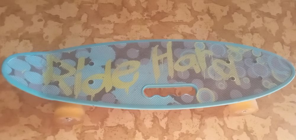Продаю скейтборд