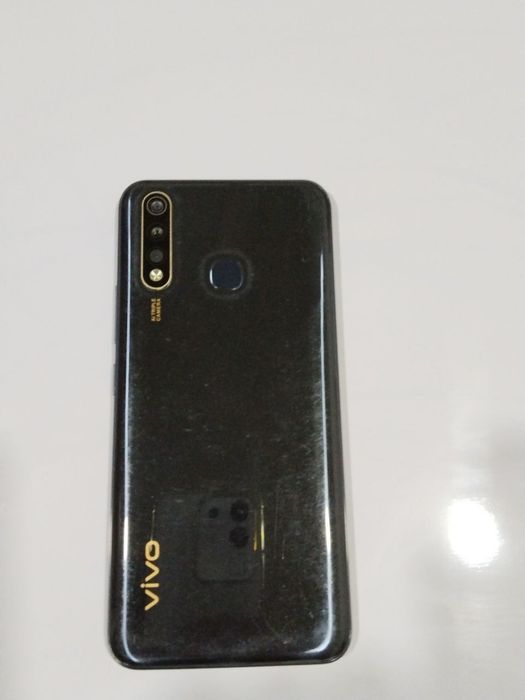 Vivo Y 19 Black 128GB