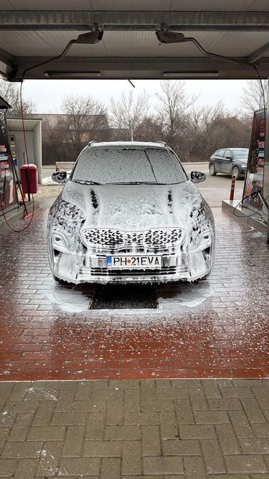 Kia Sportage Prim proprietar fără accidente garanție pana în august 2028