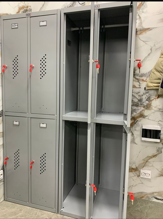 Шкафы для одежды, раздевалок гардеробные.