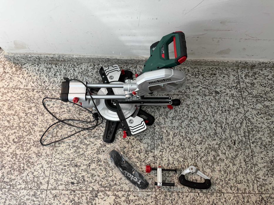 Герунг циркуляр с изтегляне ø216mm METABO KGS 216 M PCL