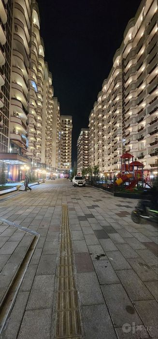 Юнусобод 16кв Метро Туркистон ЖК Хонсарой Орзулар 2комнатная 61квм