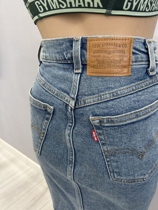 Джинсовая юбка тюльпан Levis