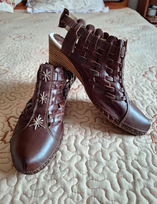 Ghete sandale dame Pikolinos  Spania piele 100% măr.40