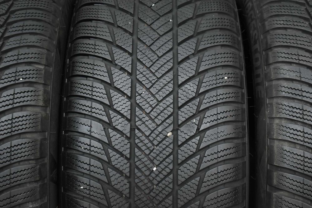 Зимни гуми 275/45/20 Bridgestone