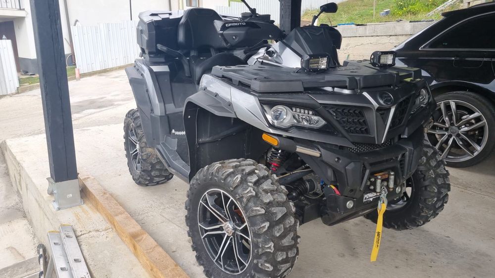 Vând atv Cf Moto 850 an 2022 km 4600 in creștere stare foarte bună !