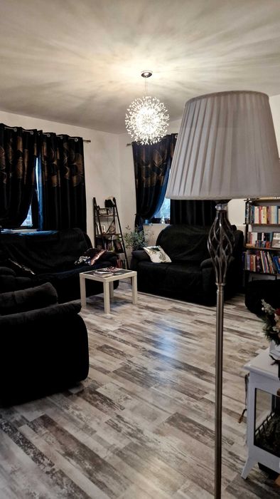 Casa duplex cu trei camere